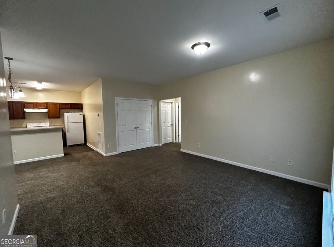 14 Towncreek Lane Property Photo 2