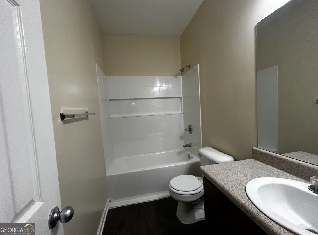 14 Towncreek Lane Property Photo 6