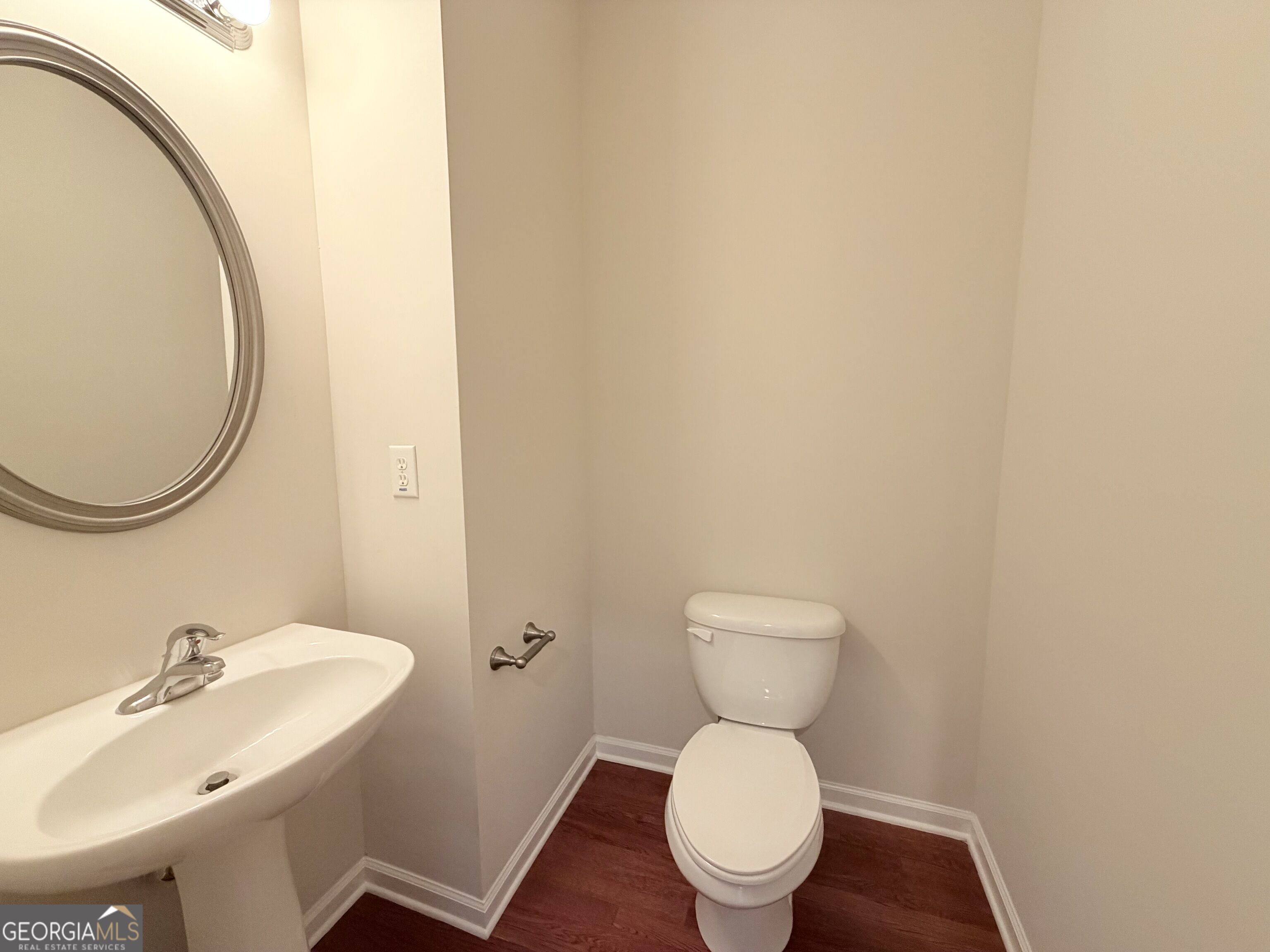 3051 Liberty Way Nw Property Photo 8