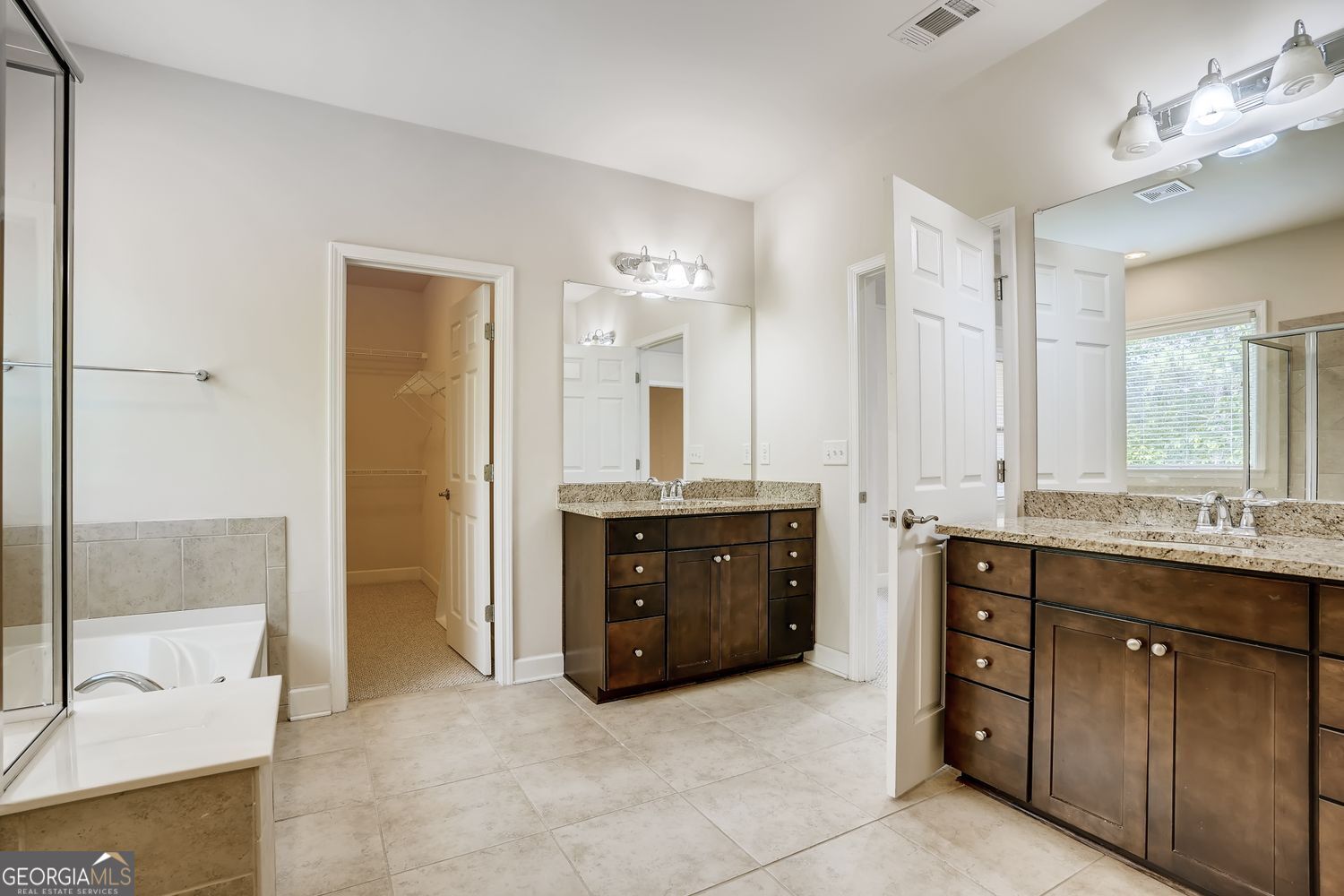 2544 Josselyn Lane Se Property Photo 27