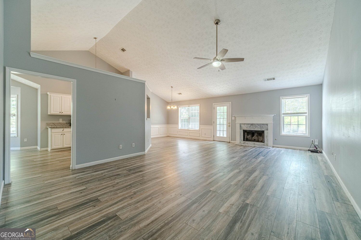 1617 Amhearst Walk Road Property Photo 5