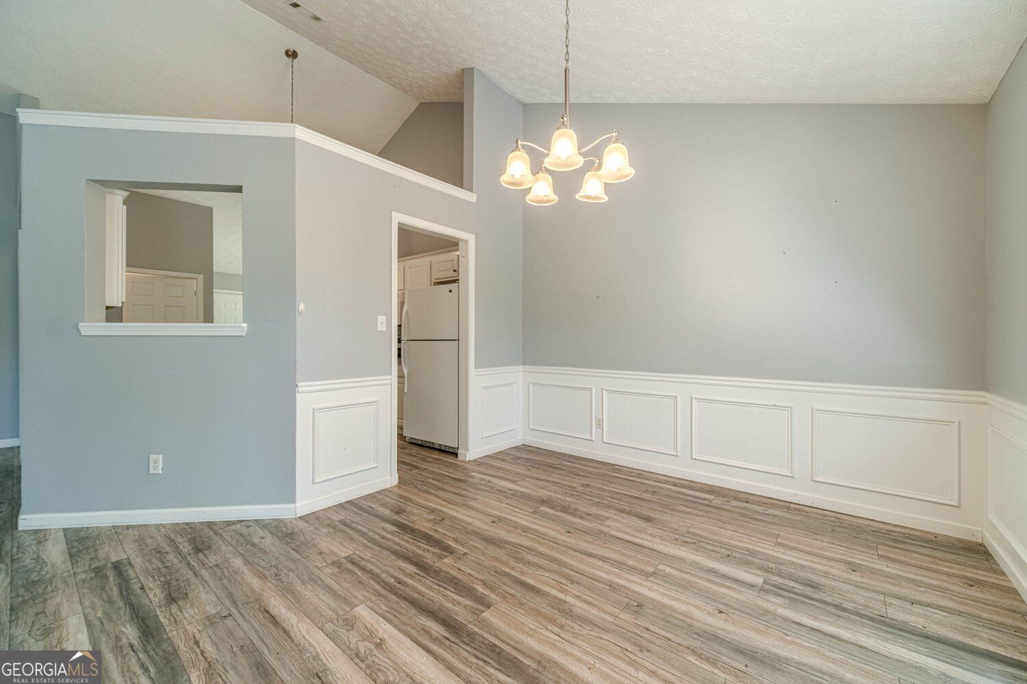 1617 Amhearst Walk Road Property Photo 8