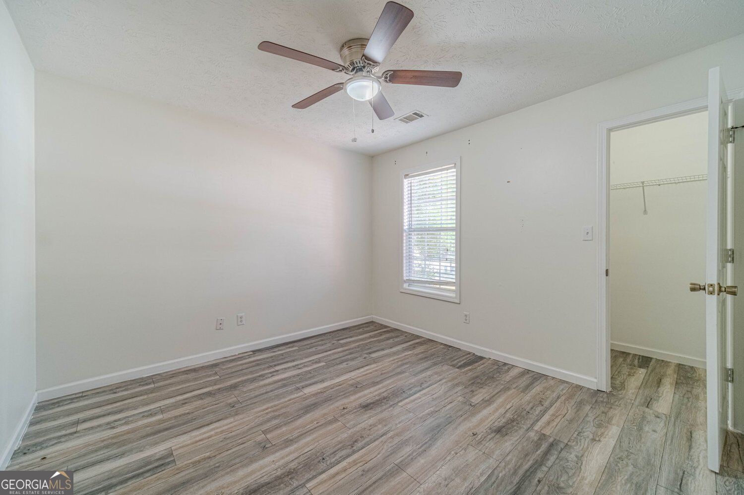 1617 Amhearst Walk Road Property Photo 19