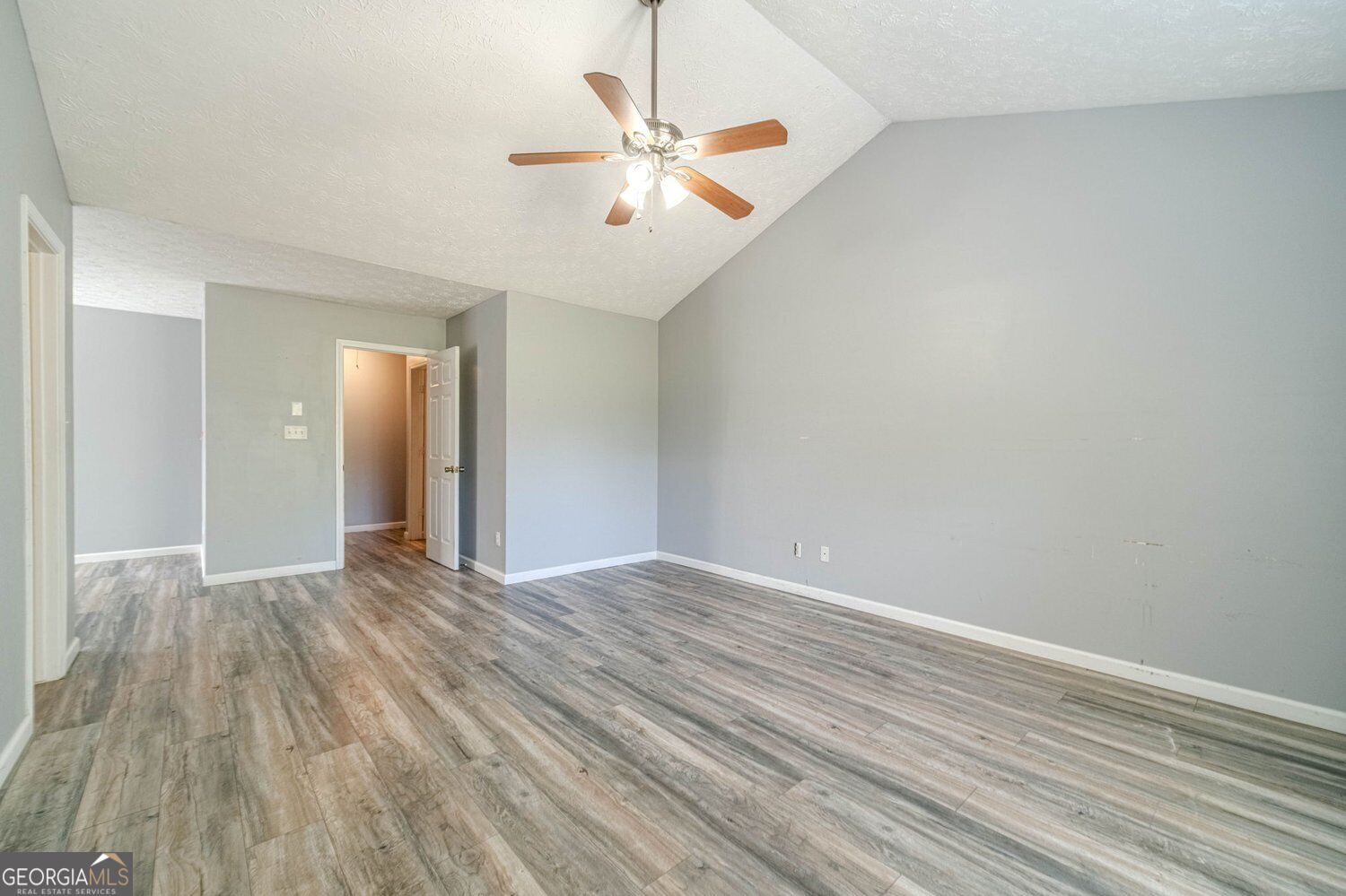 1617 Amhearst Walk Road Property Photo 30