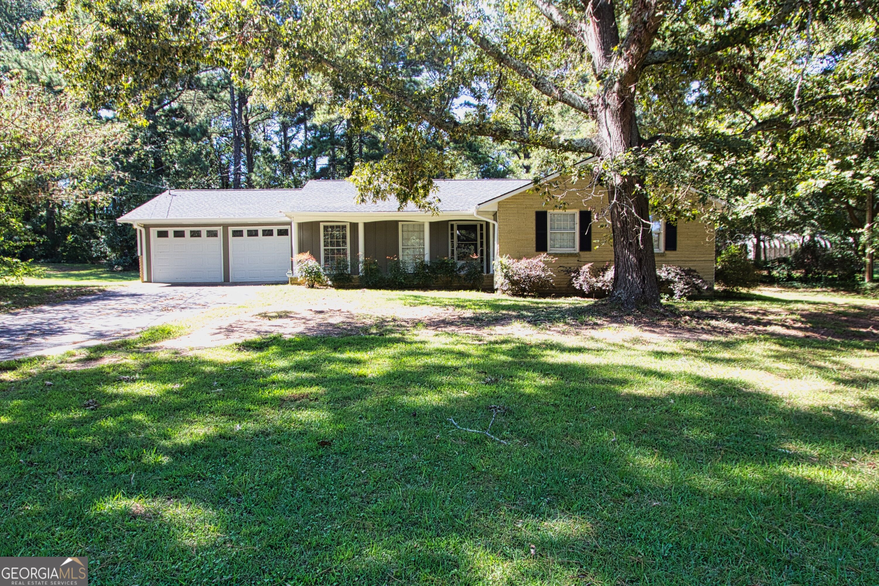 3720 Sunny Hill Drive Property Photo 4