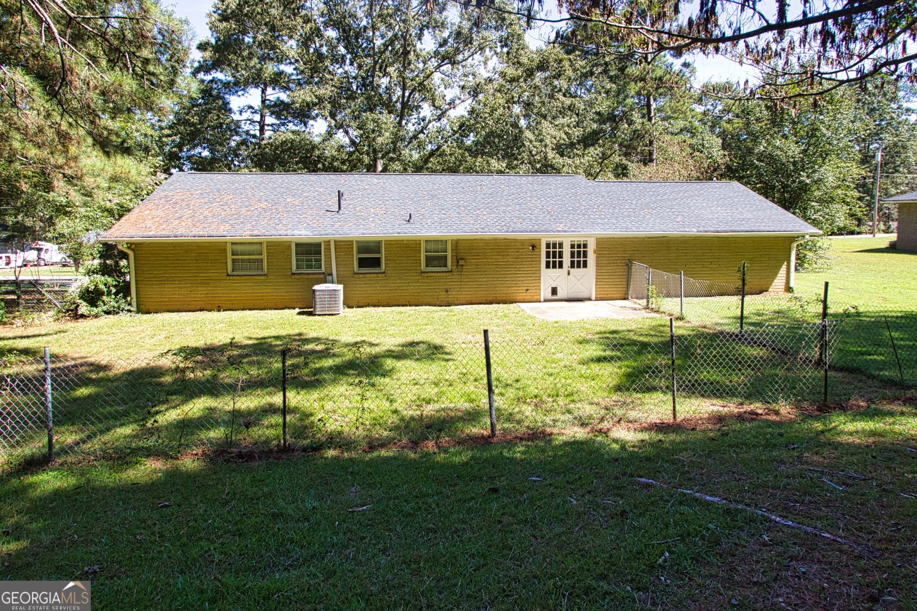 3720 Sunny Hill Drive Property Photo 7