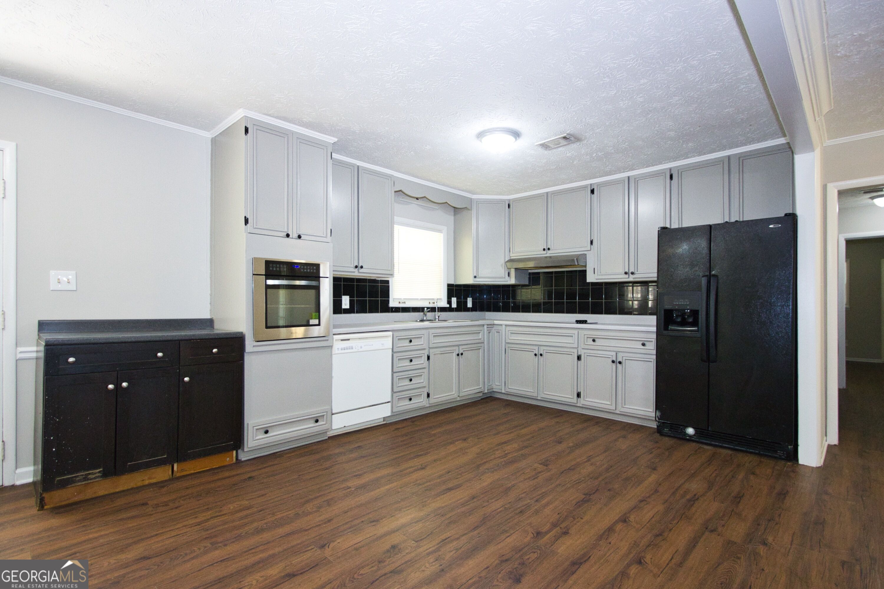 3720 Sunny Hill Drive Property Photo 12
