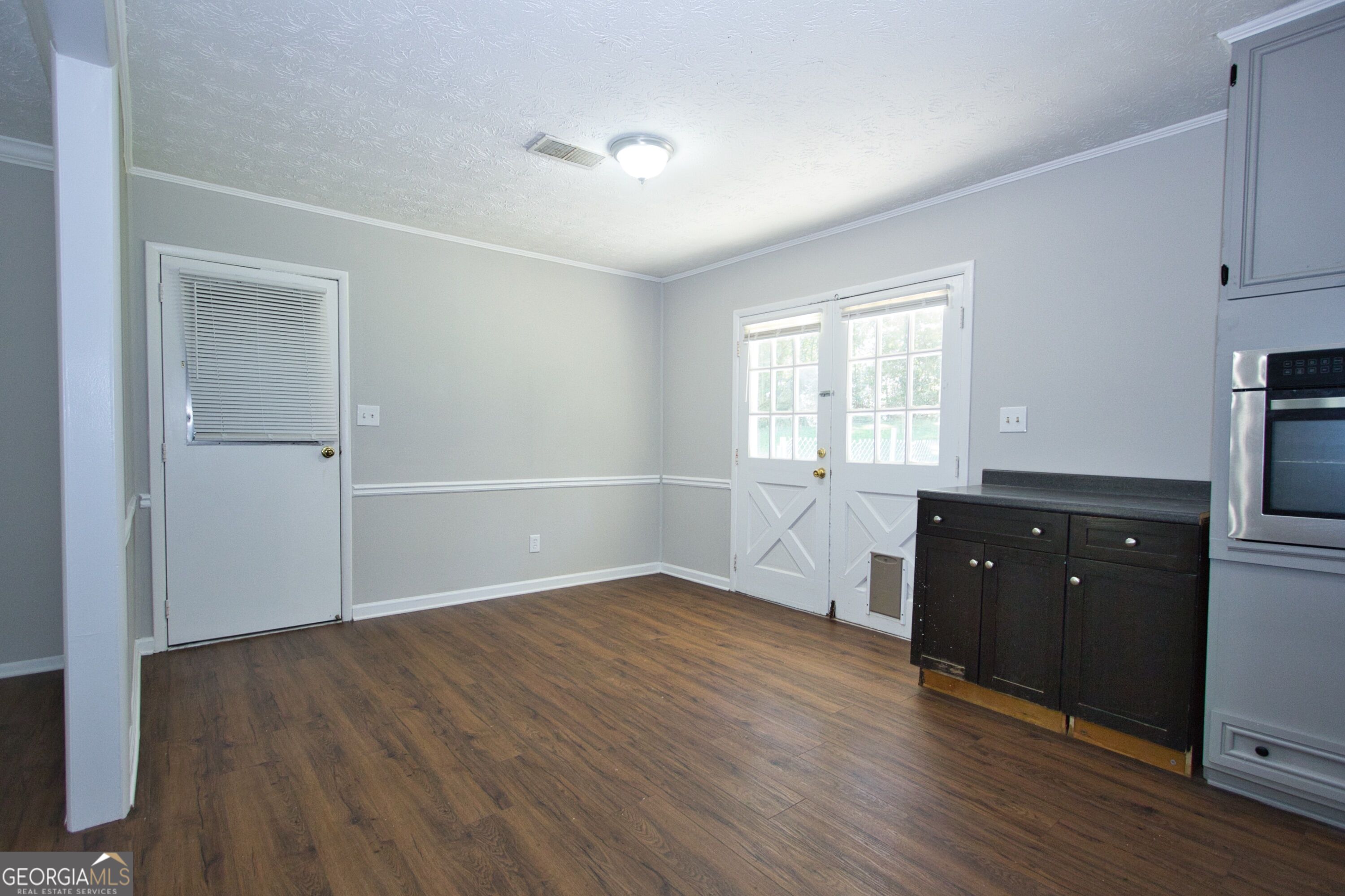 3720 Sunny Hill Drive Property Photo 13