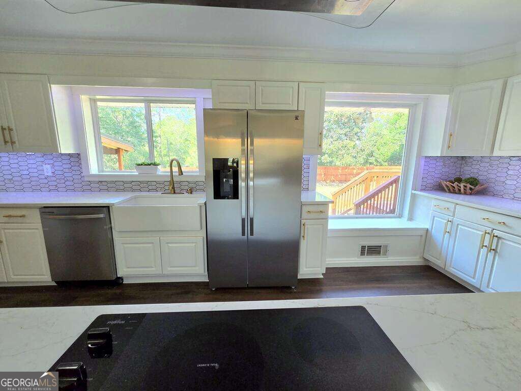 911 W Roanoke Drive Extension Property Photo 40