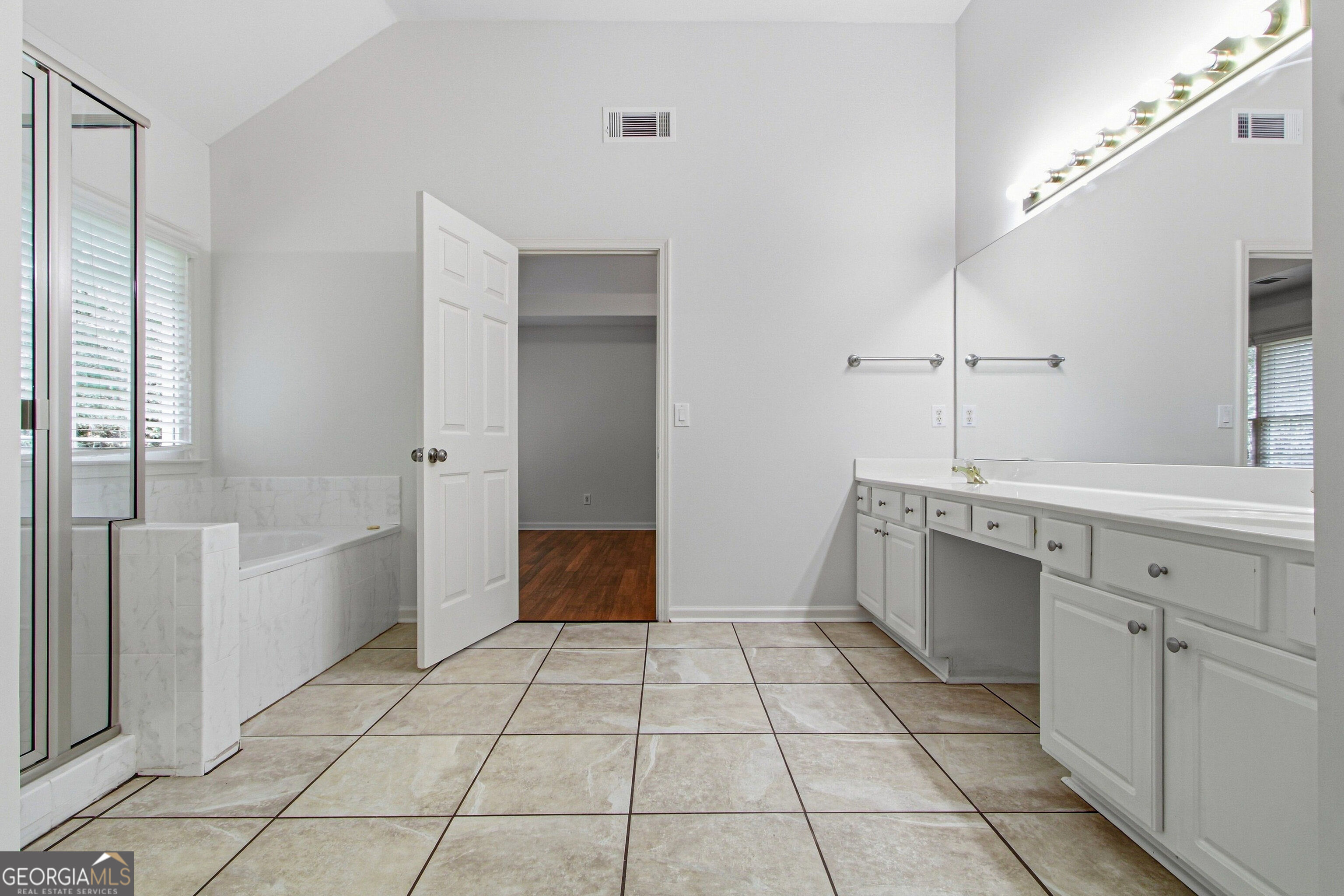 3307 Ellsmere Trace Property Photo 13