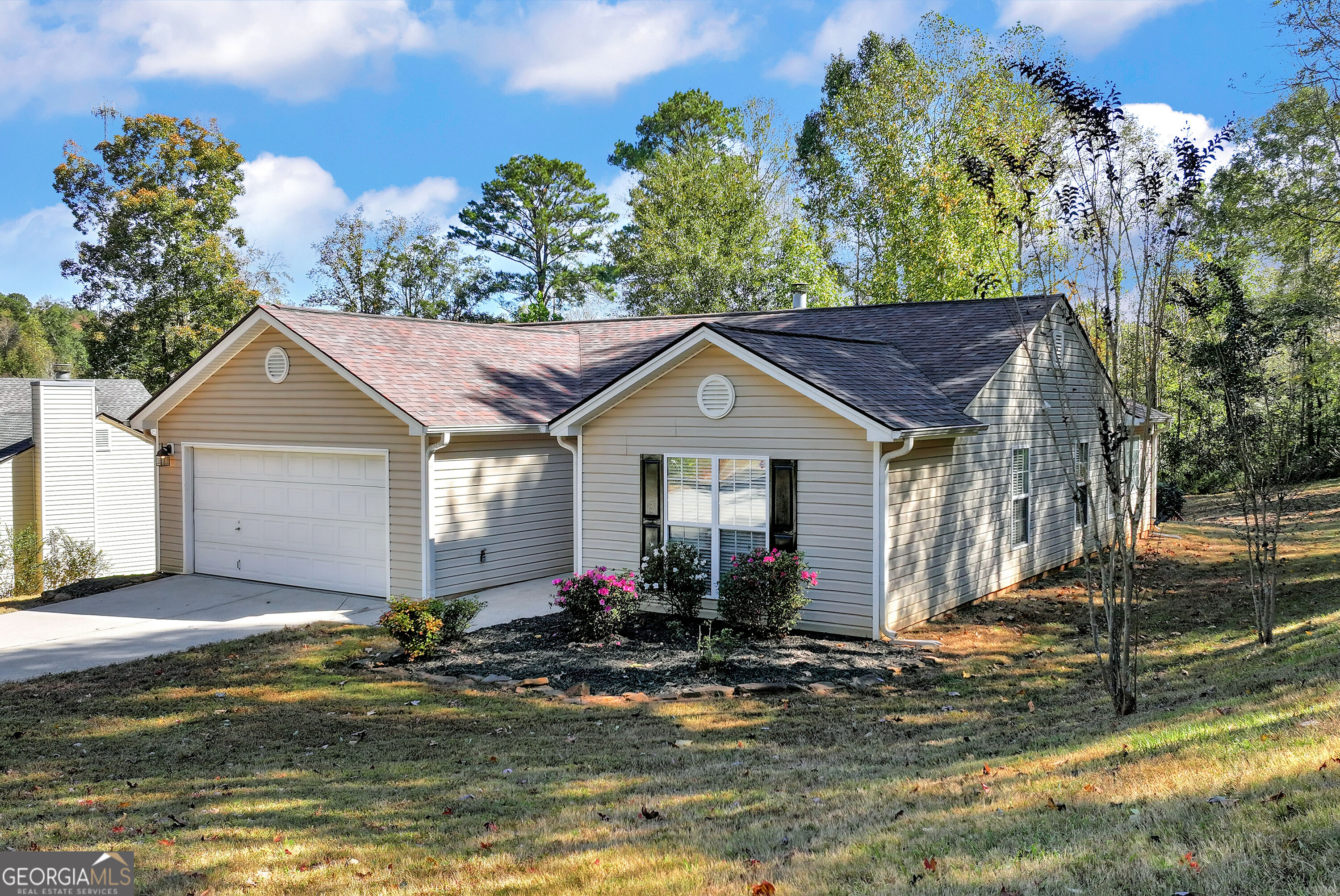 1123 Ravenwood Drive Property Photo 3