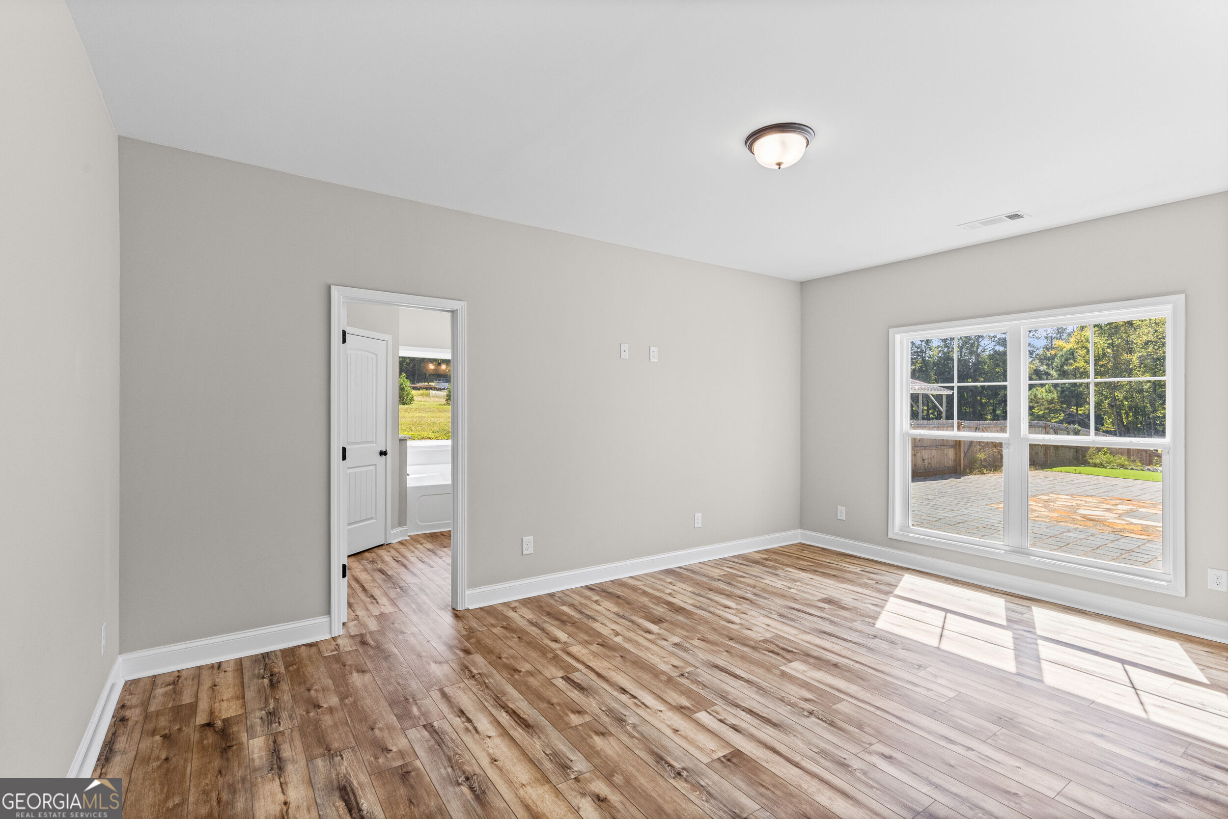 510 N Bypass W Property Photo 19