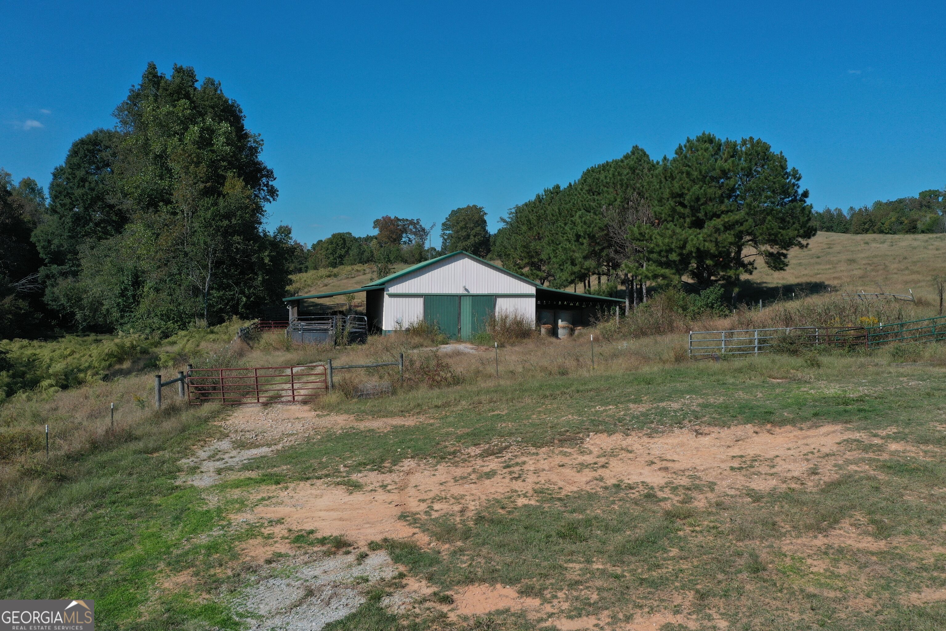 541 Addison Road Property Photo 2