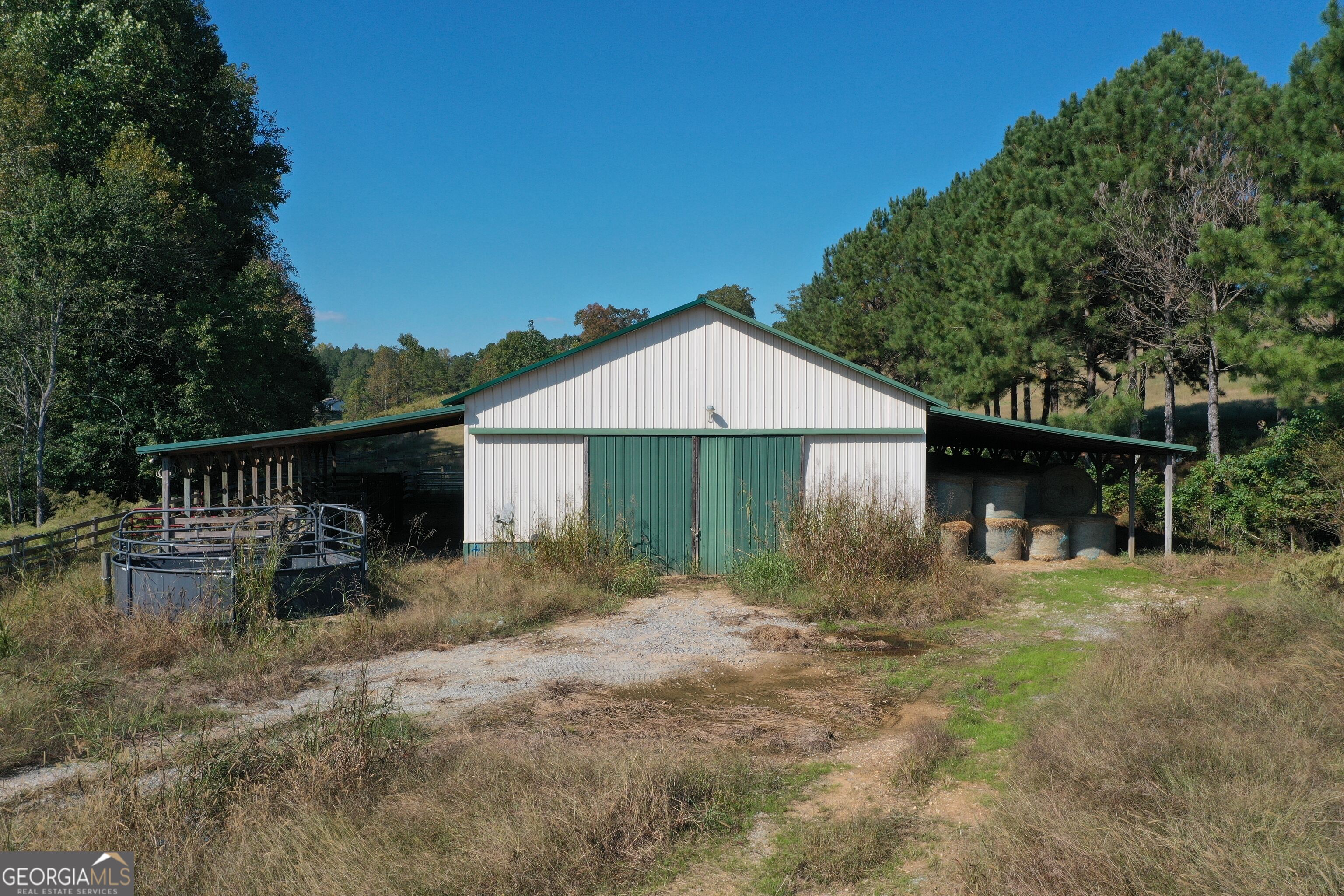 541 Addison Road Property Photo 3