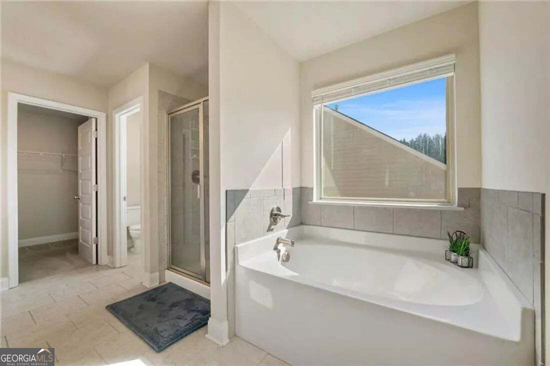 422 Hinton Farm Way Property Photo 14