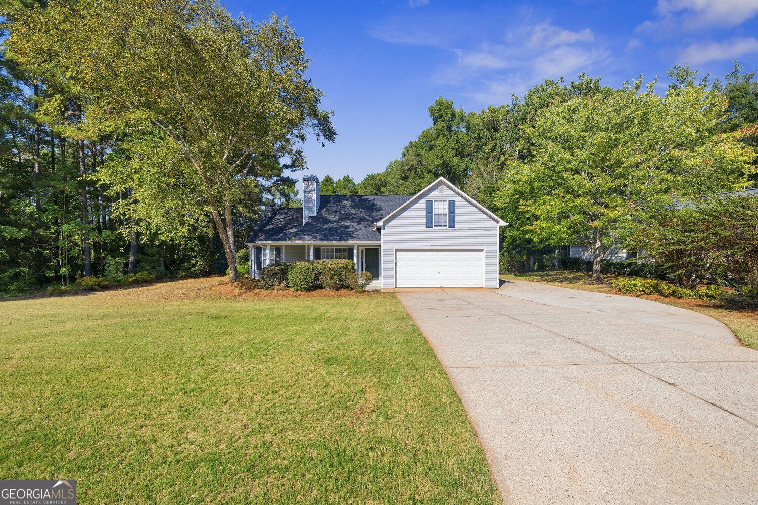 130 The Falls Boulevard Property Photo 1
