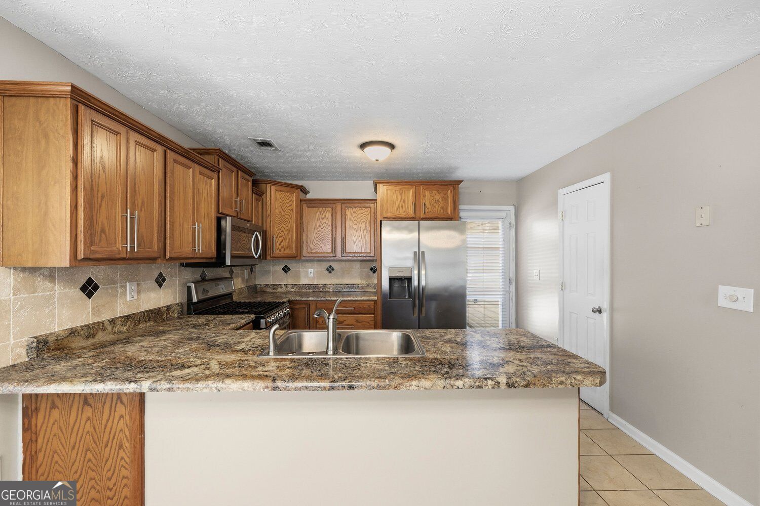 130 The Falls Boulevard Property Photo 8