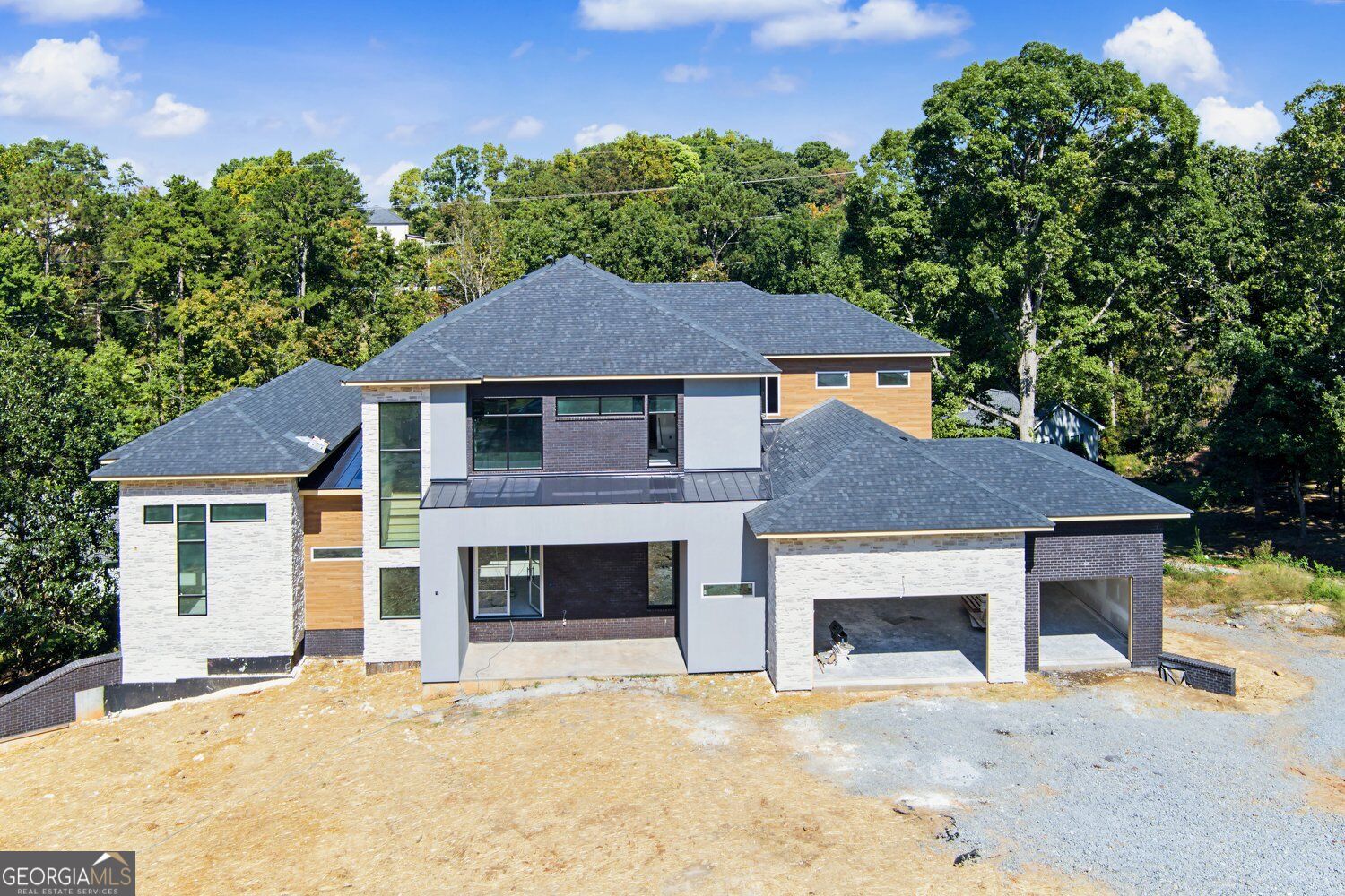 4201 Fairgreen Terrace Ne Property Photo 5