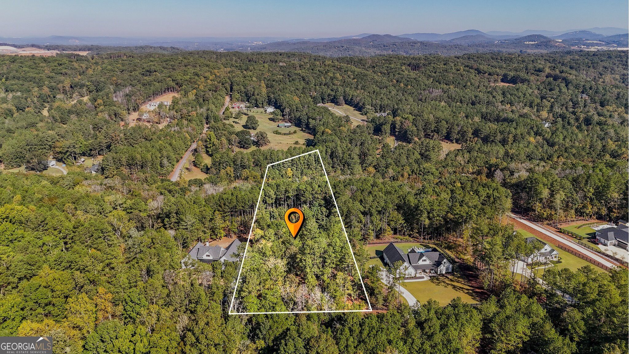 1135 Overlook Trail Property Photo 3