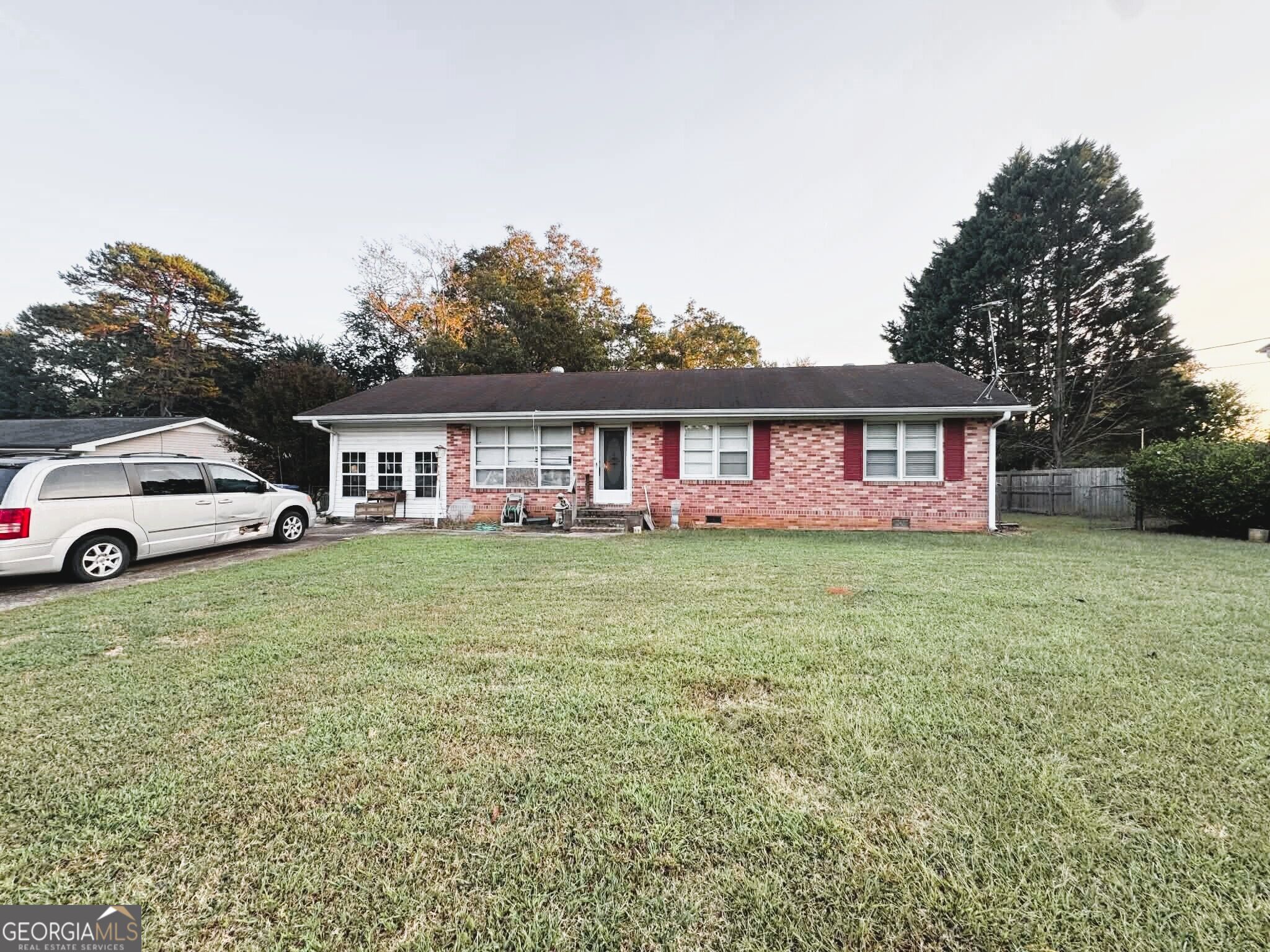261 Nancy Street Property Photo 1