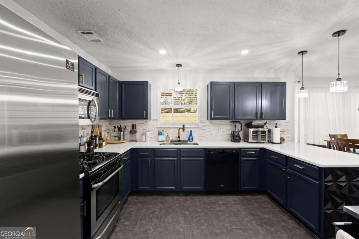 4449 Idlewood Park Property Photo 14