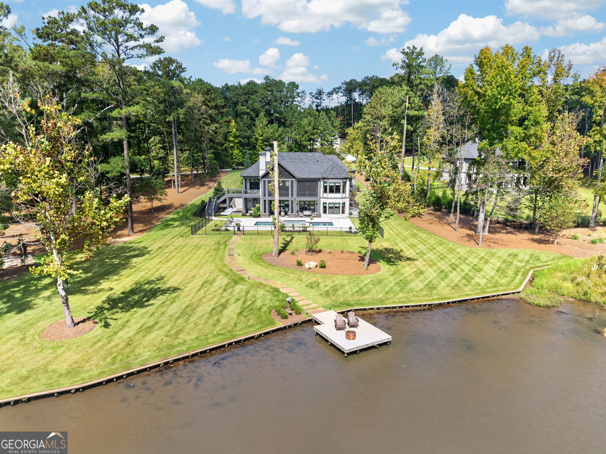 1041 Forrest Highlands Property Photo 8