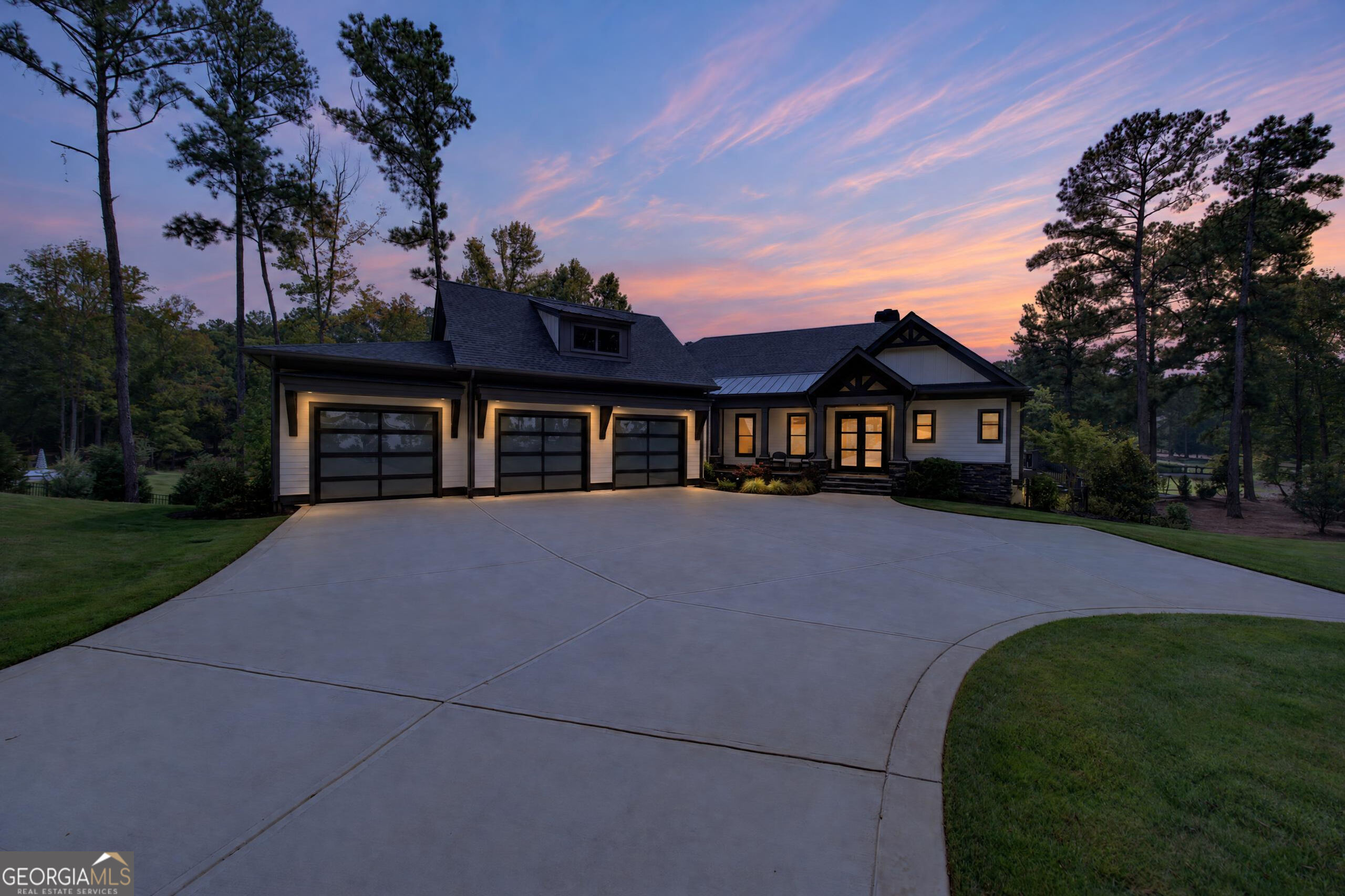 1041 Forrest Highlands Property Photo 12