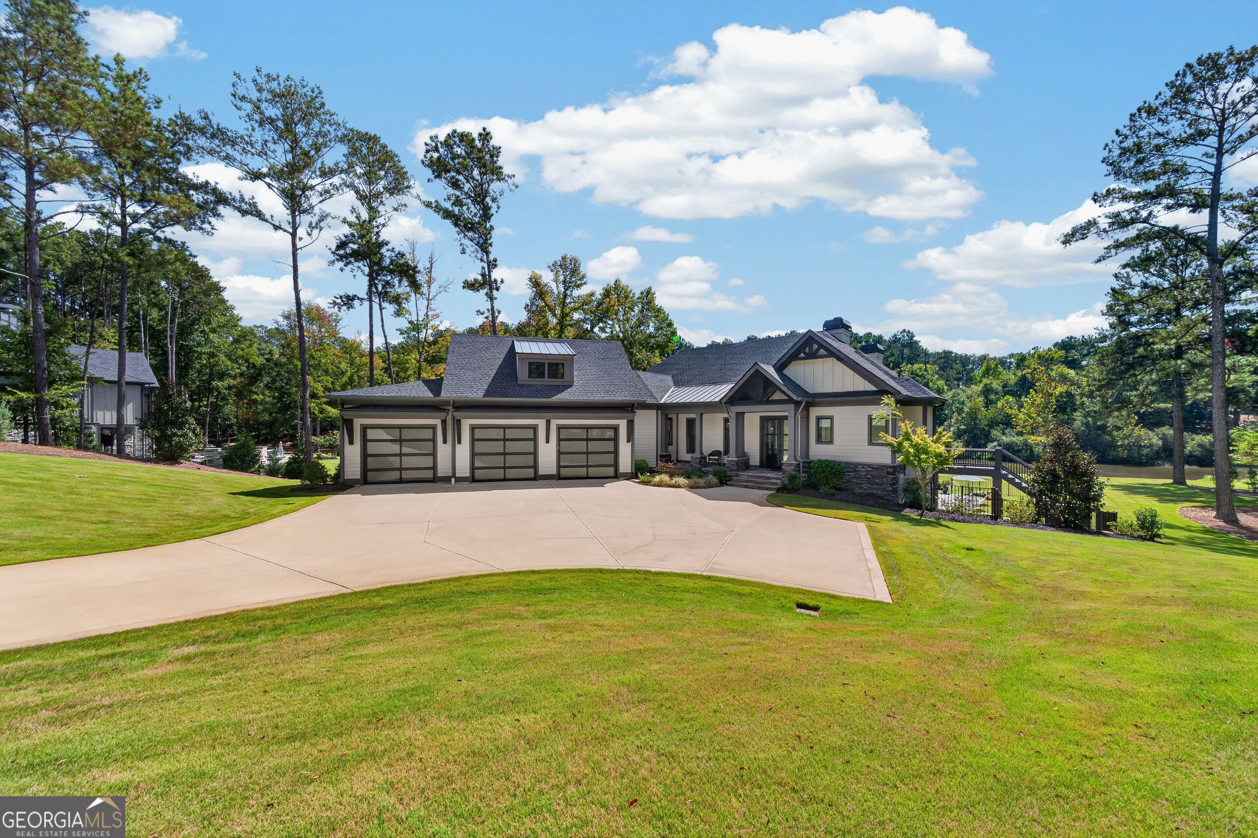 1041 Forrest Highlands Property Photo 13