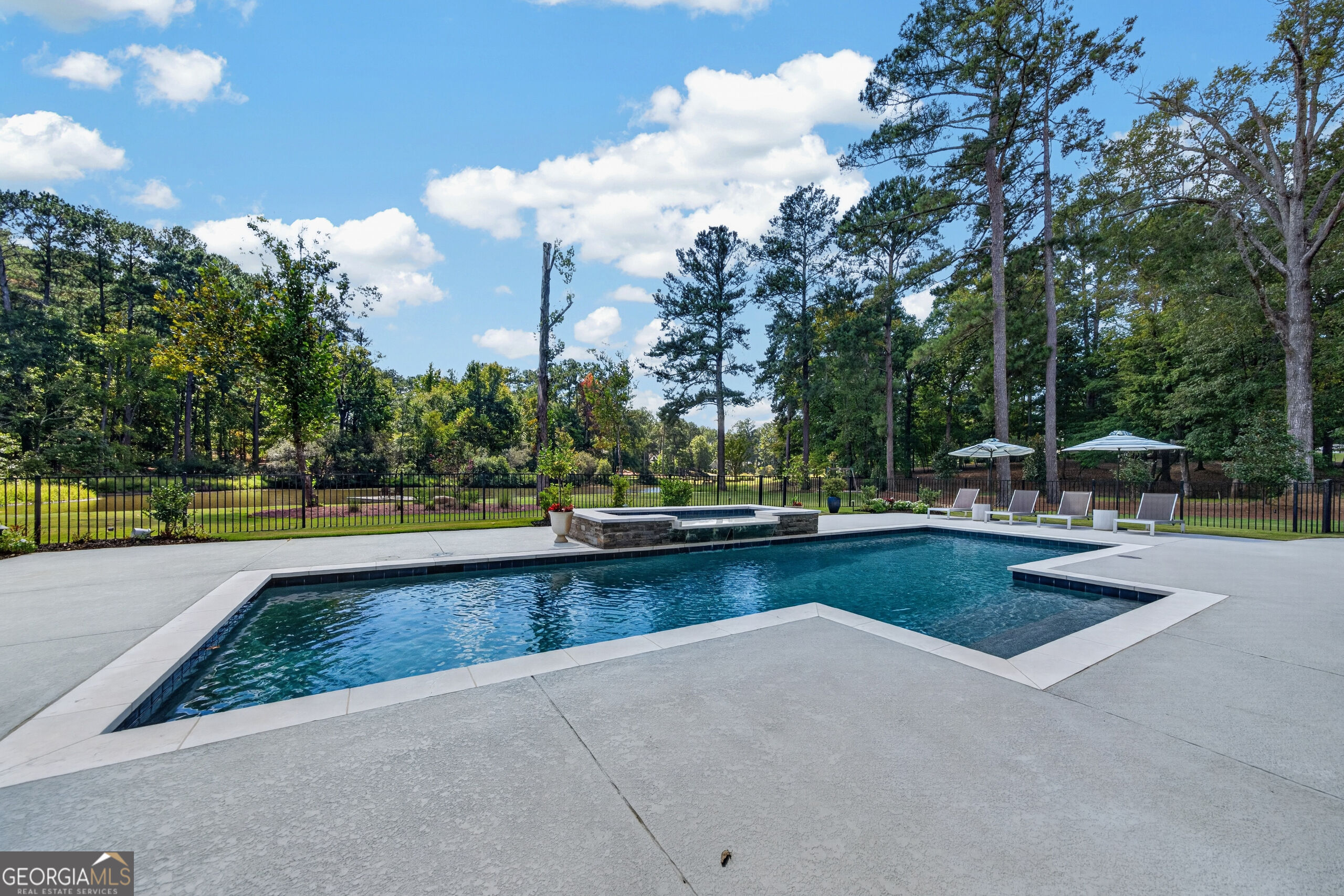 1041 Forrest Highlands Property Photo 82