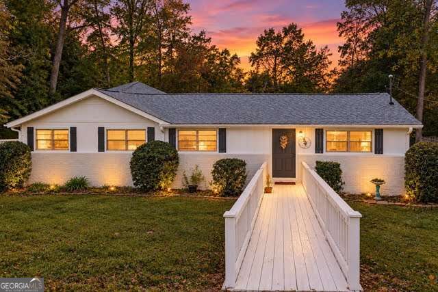 588 Hood Road Property Photo 1