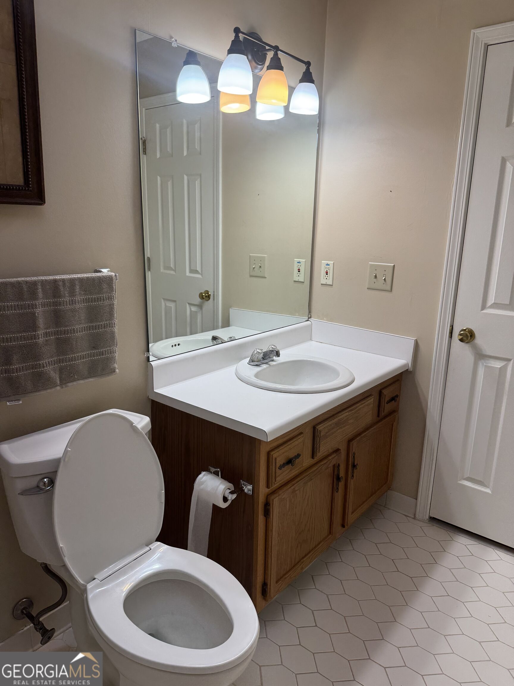 7177 Woodridge Lane Property Photo 15