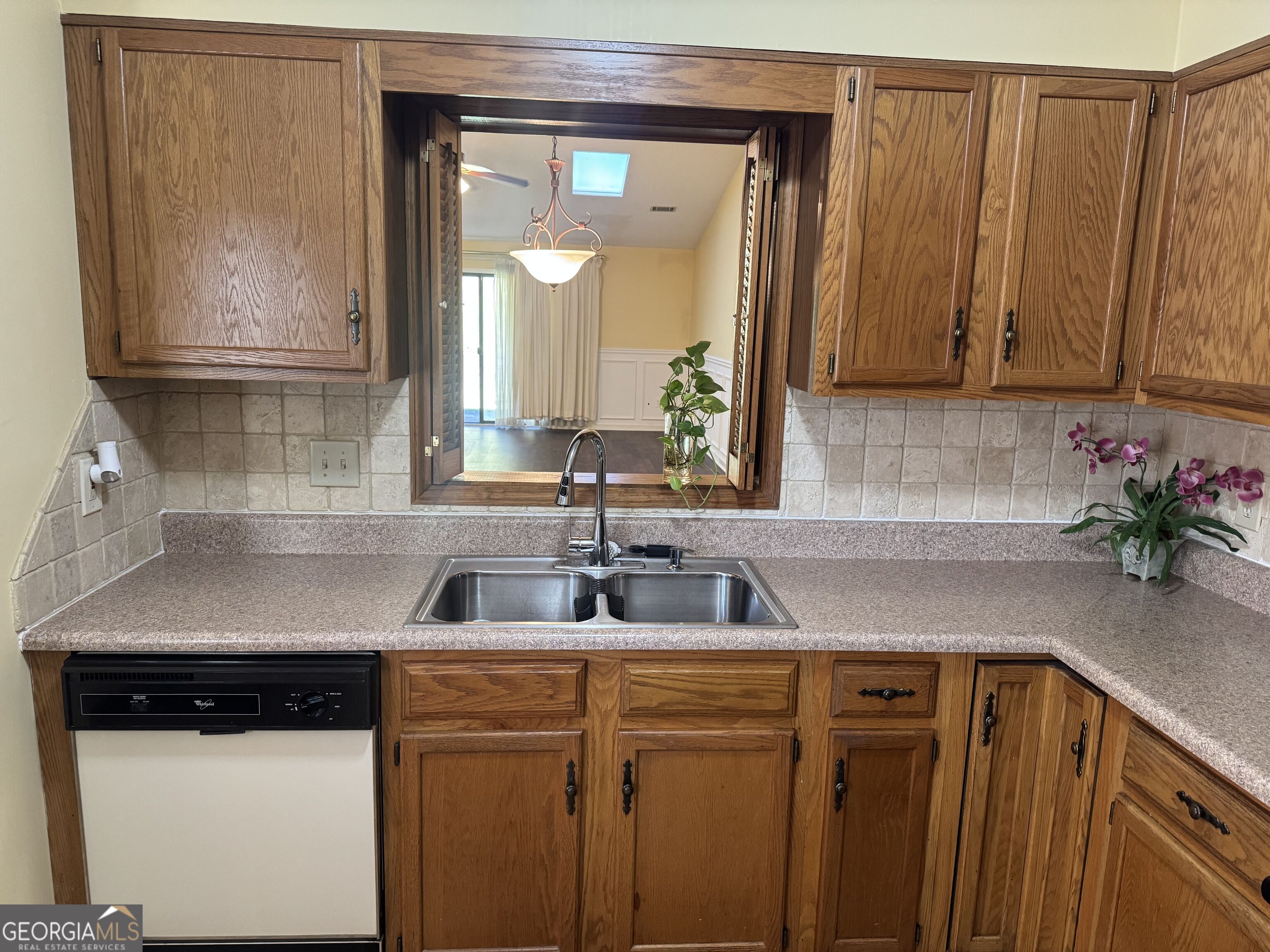 7177 Woodridge Lane Property Photo 29