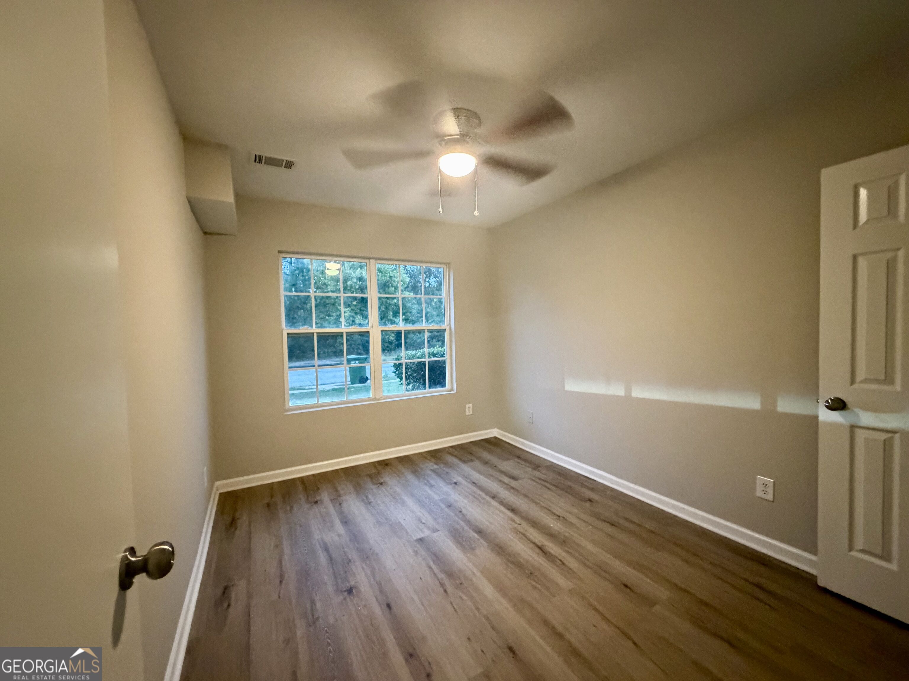 1017 Wheel House Lane Property Photo 4
