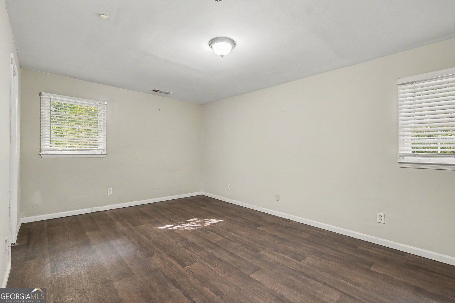 3295 Redona Drive Property Photo 16