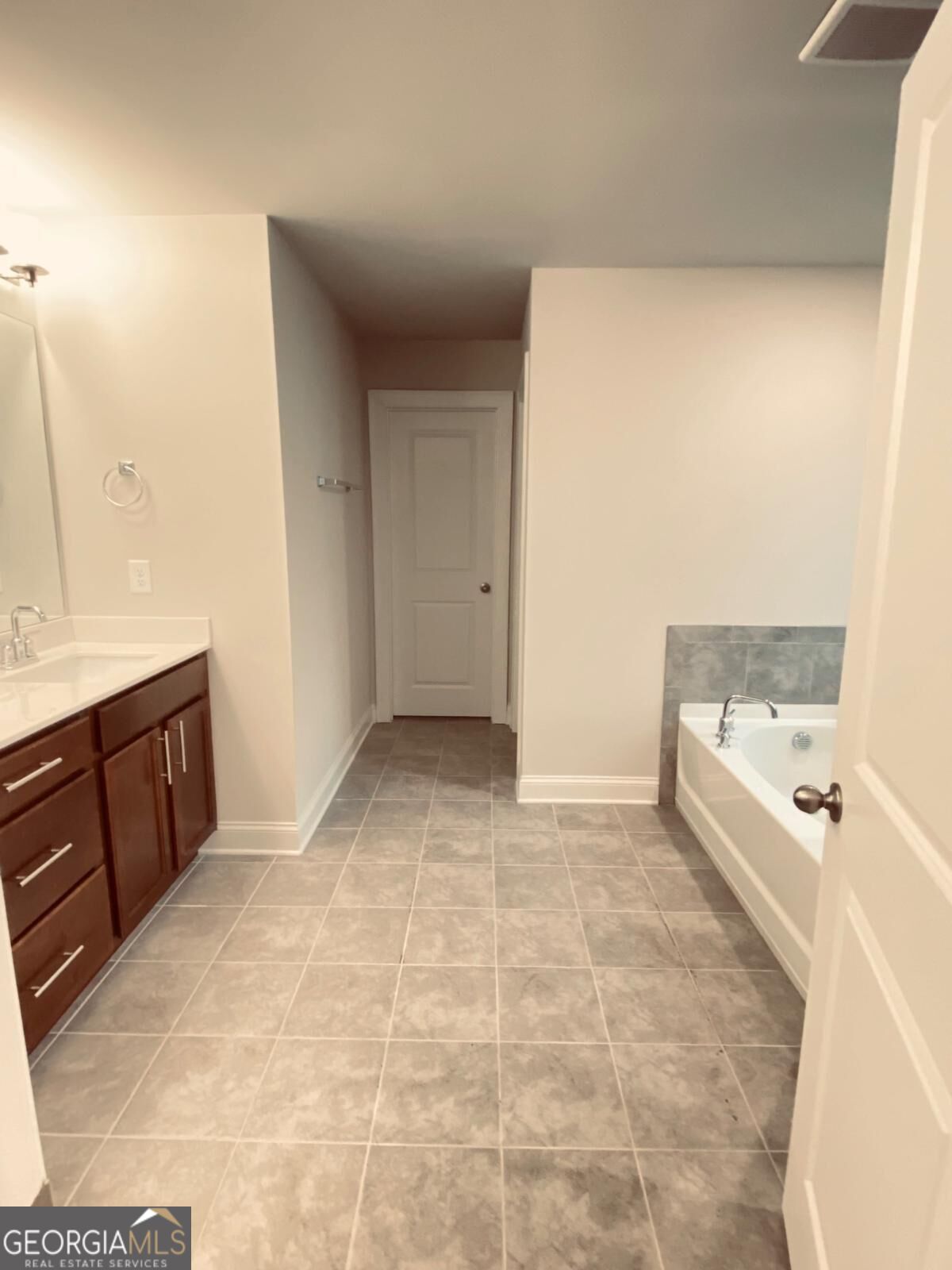 3290 Summerpoint Crossing Property Photo 30