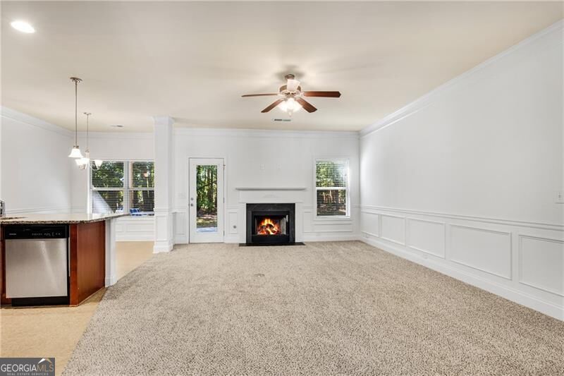 4645 Walt Court Property Photo 8