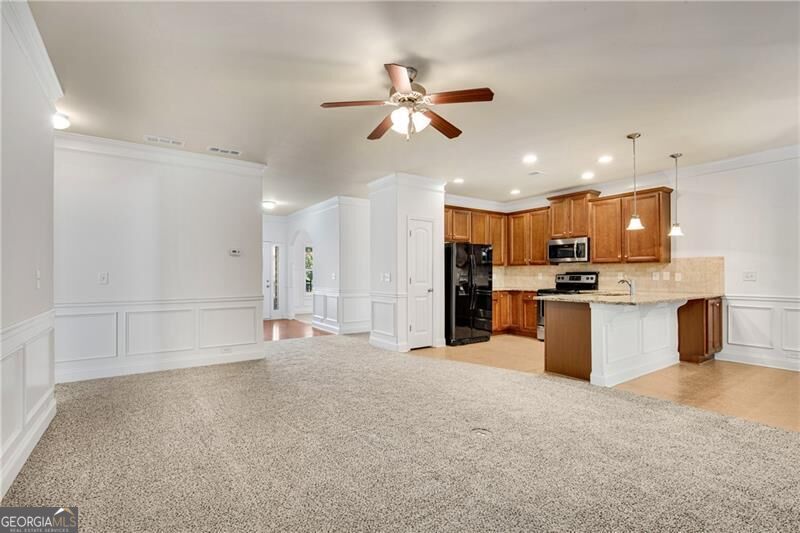 4645 Walt Court Property Photo 10