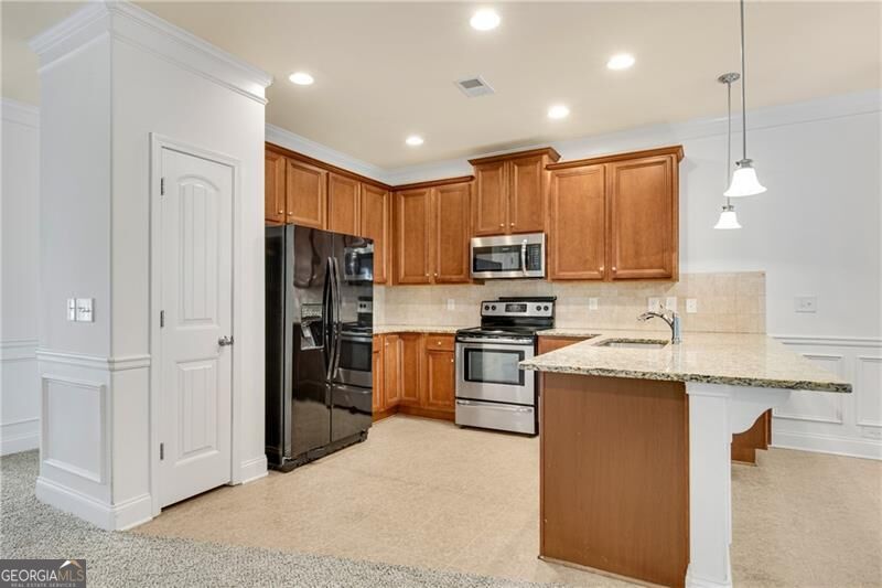 4645 Walt Court Property Photo 12