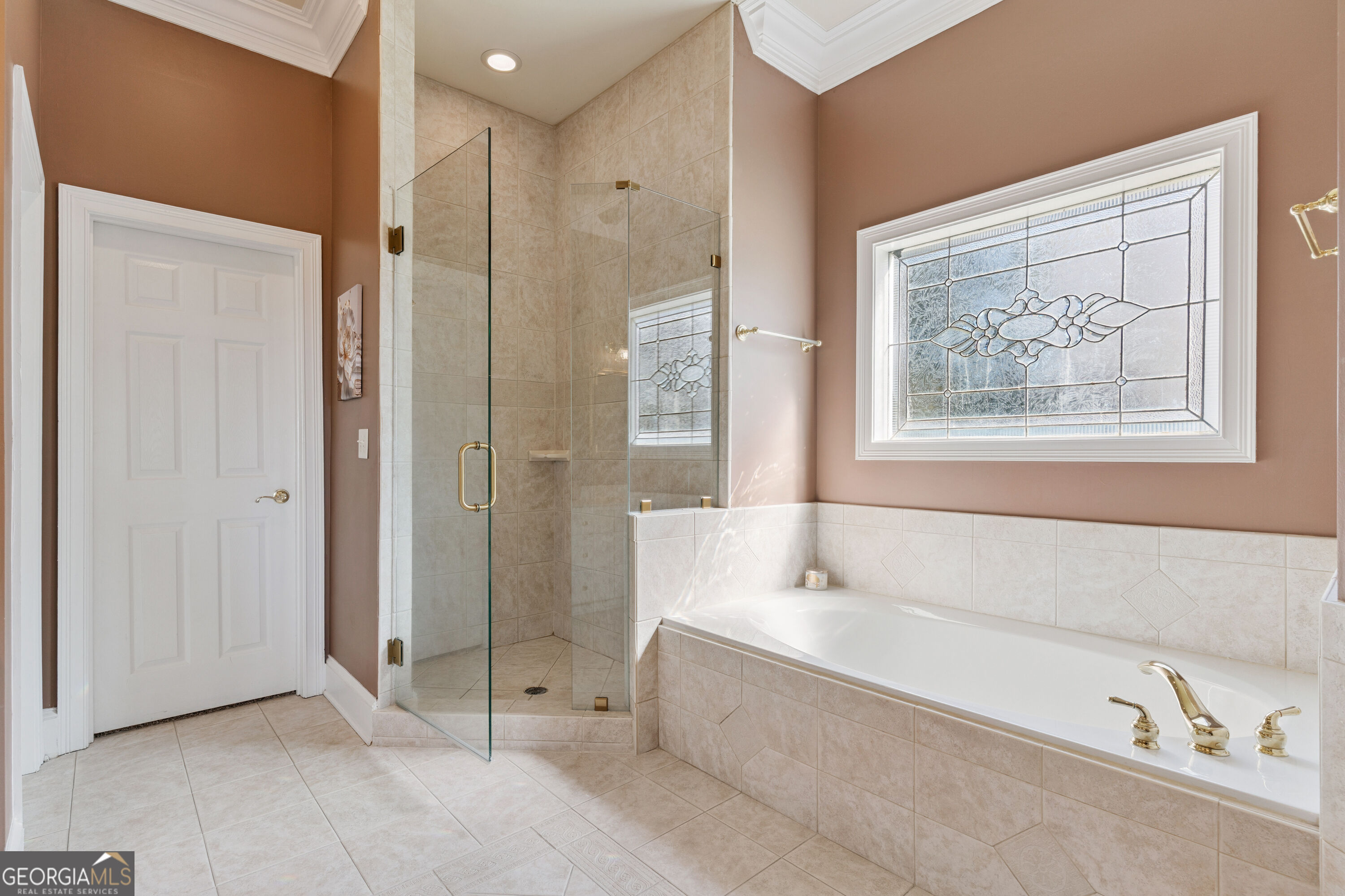 118 Queens Court Property Photo 32