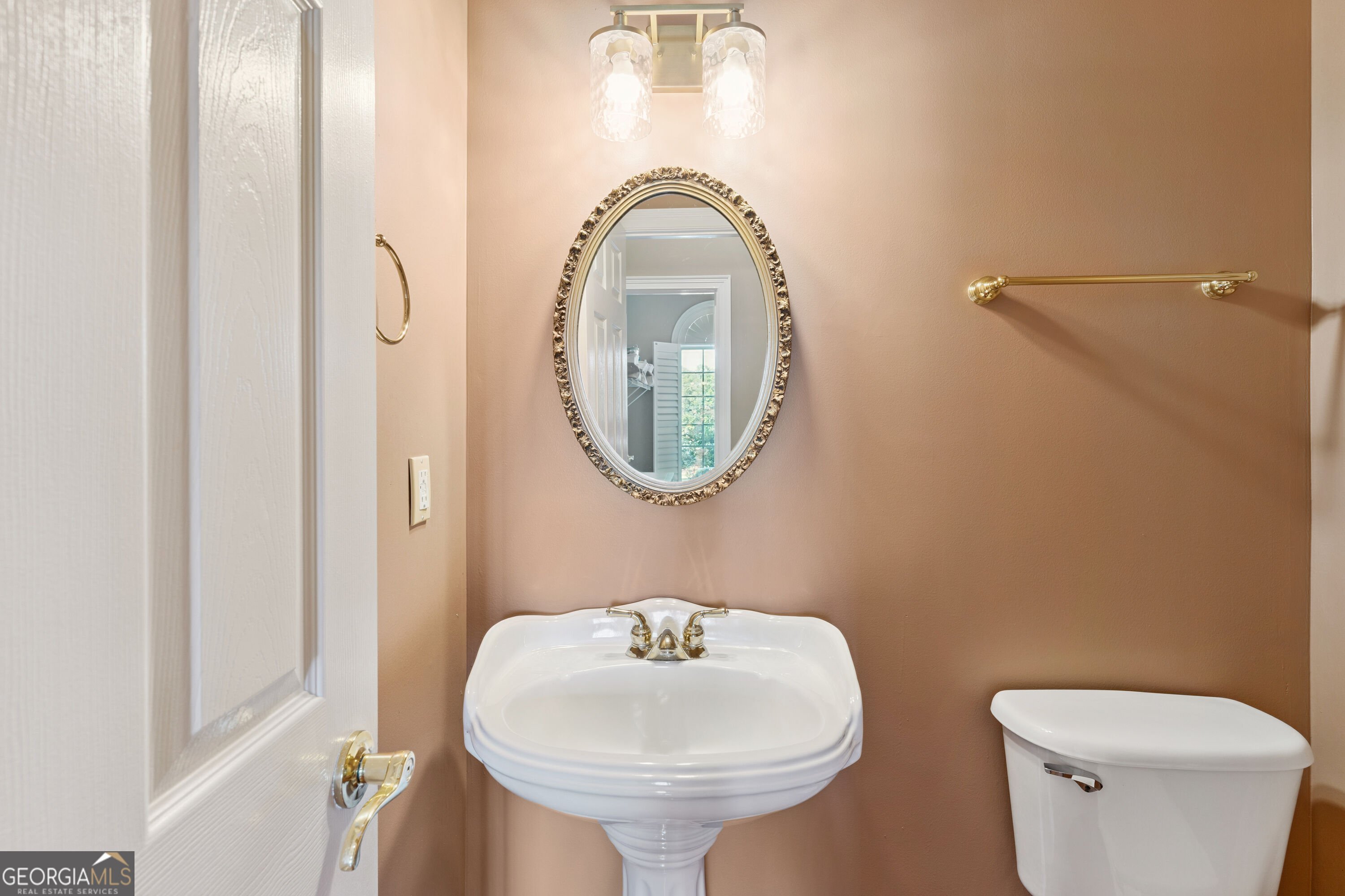 118 Queens Court Property Photo 35