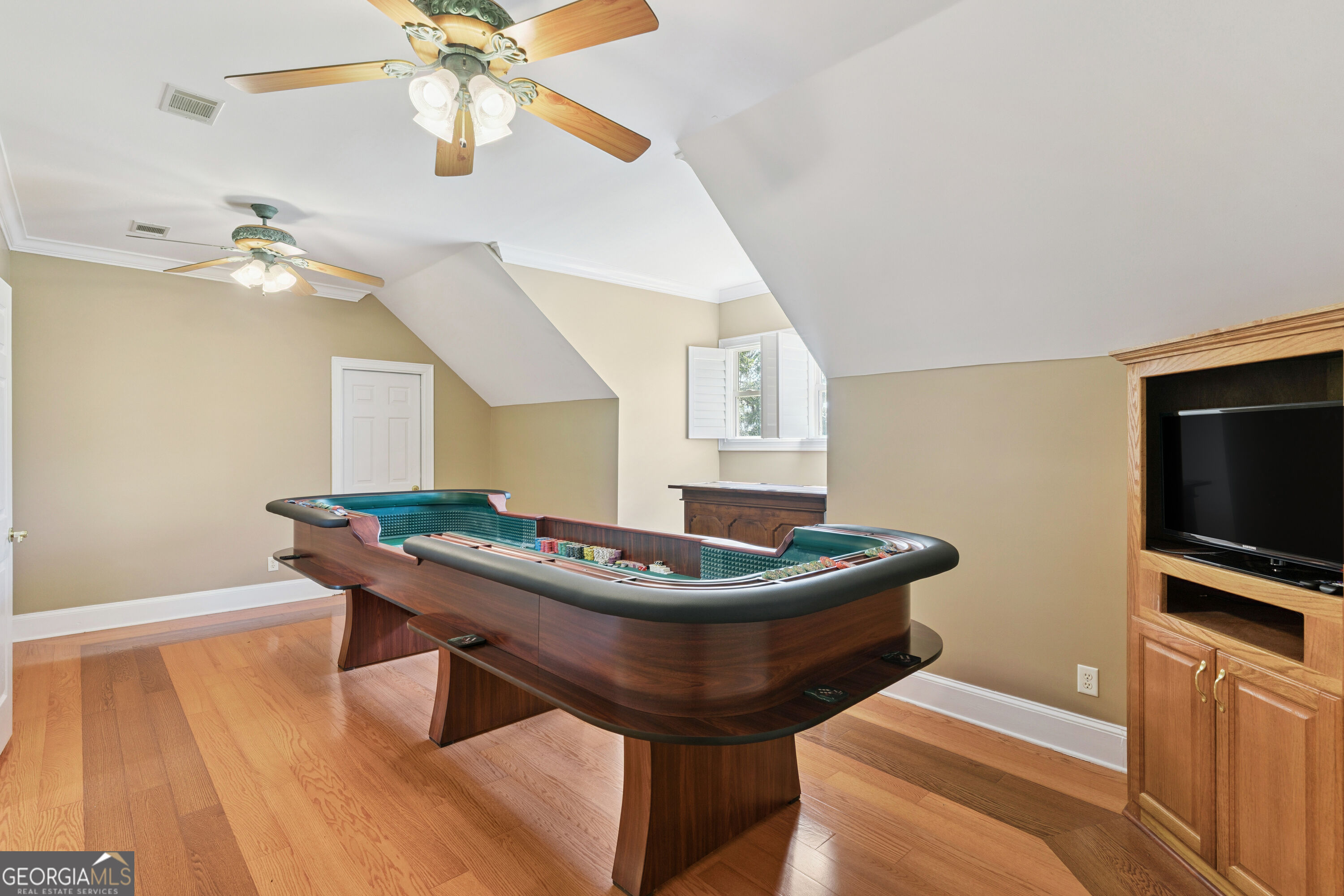 118 Queens Court Property Photo 39