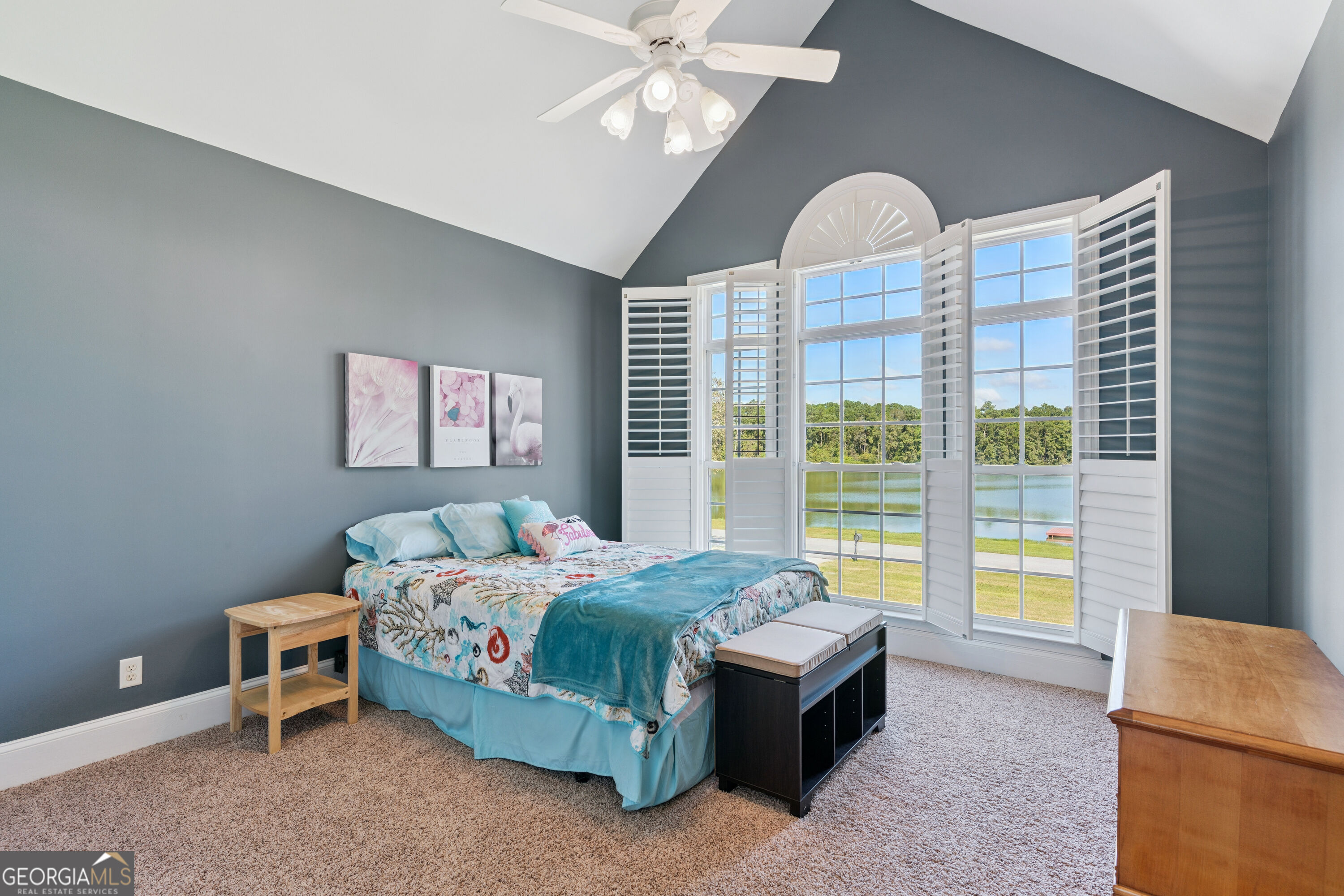 118 Queens Court Property Photo 42