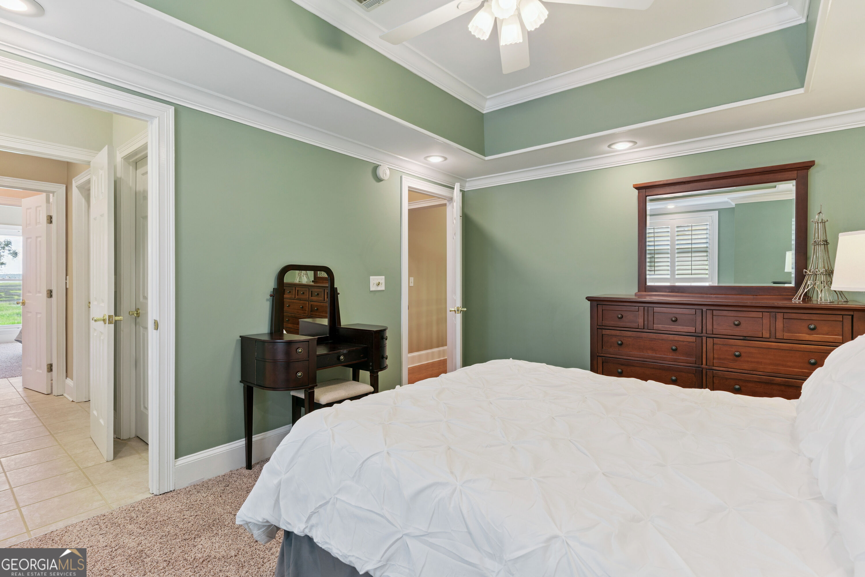118 Queens Court Property Photo 44