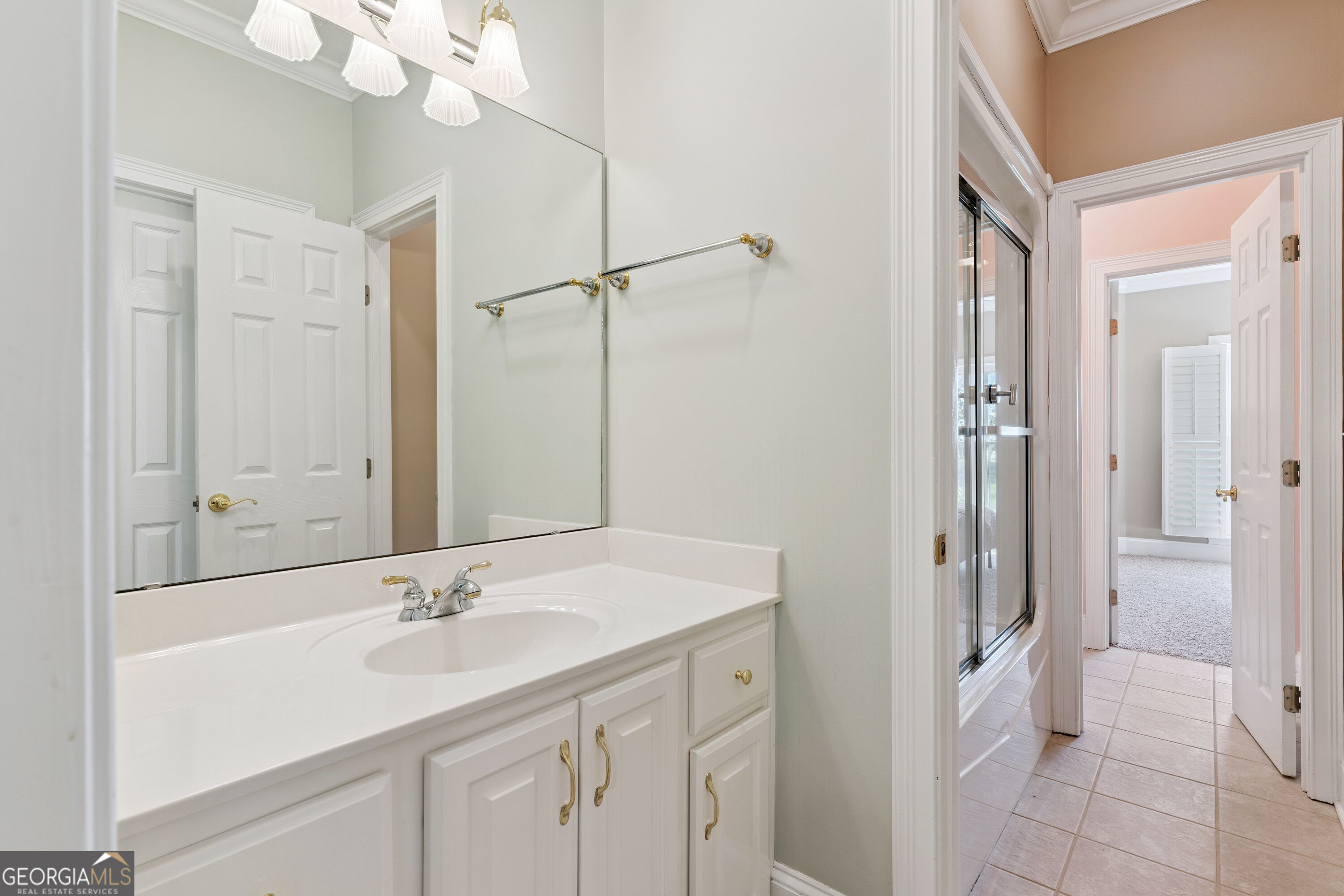 118 Queens Court Property Photo 45