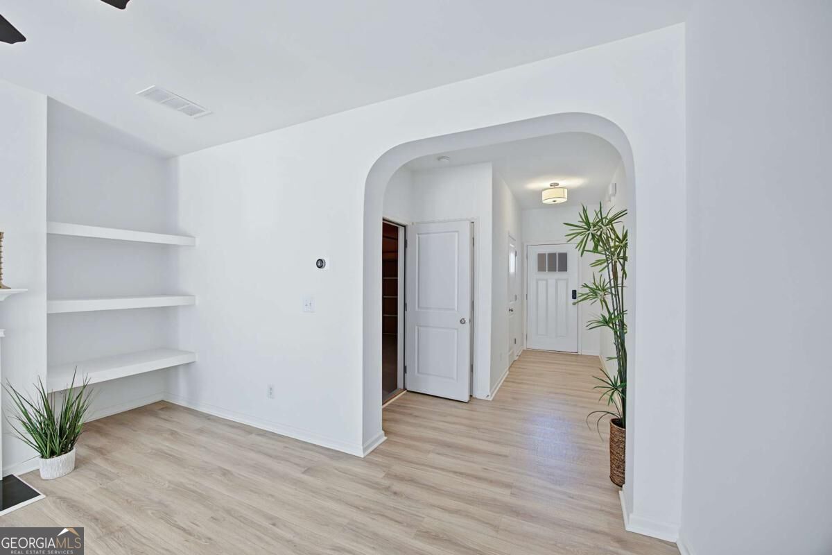 4119 Spring Valley Circle Property Photo 3