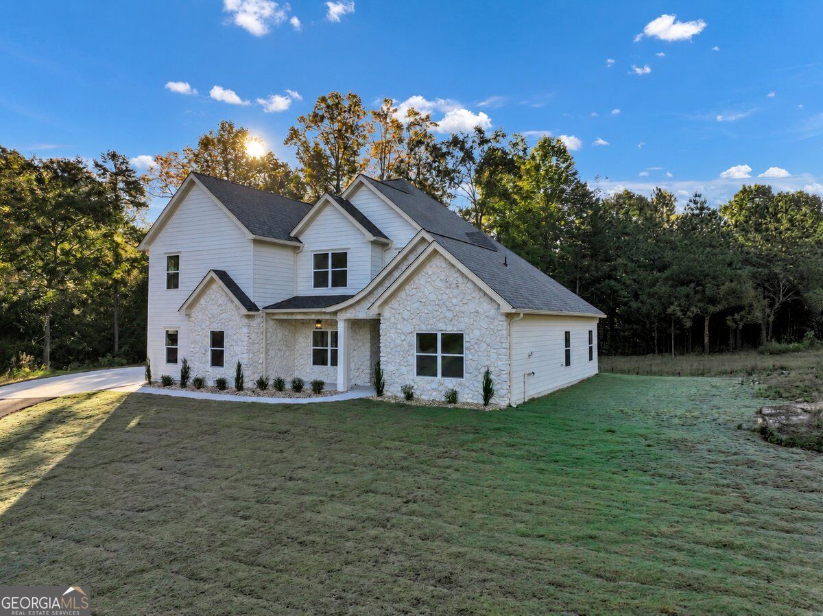 5137 Maroney Mill Road Property Photo 1