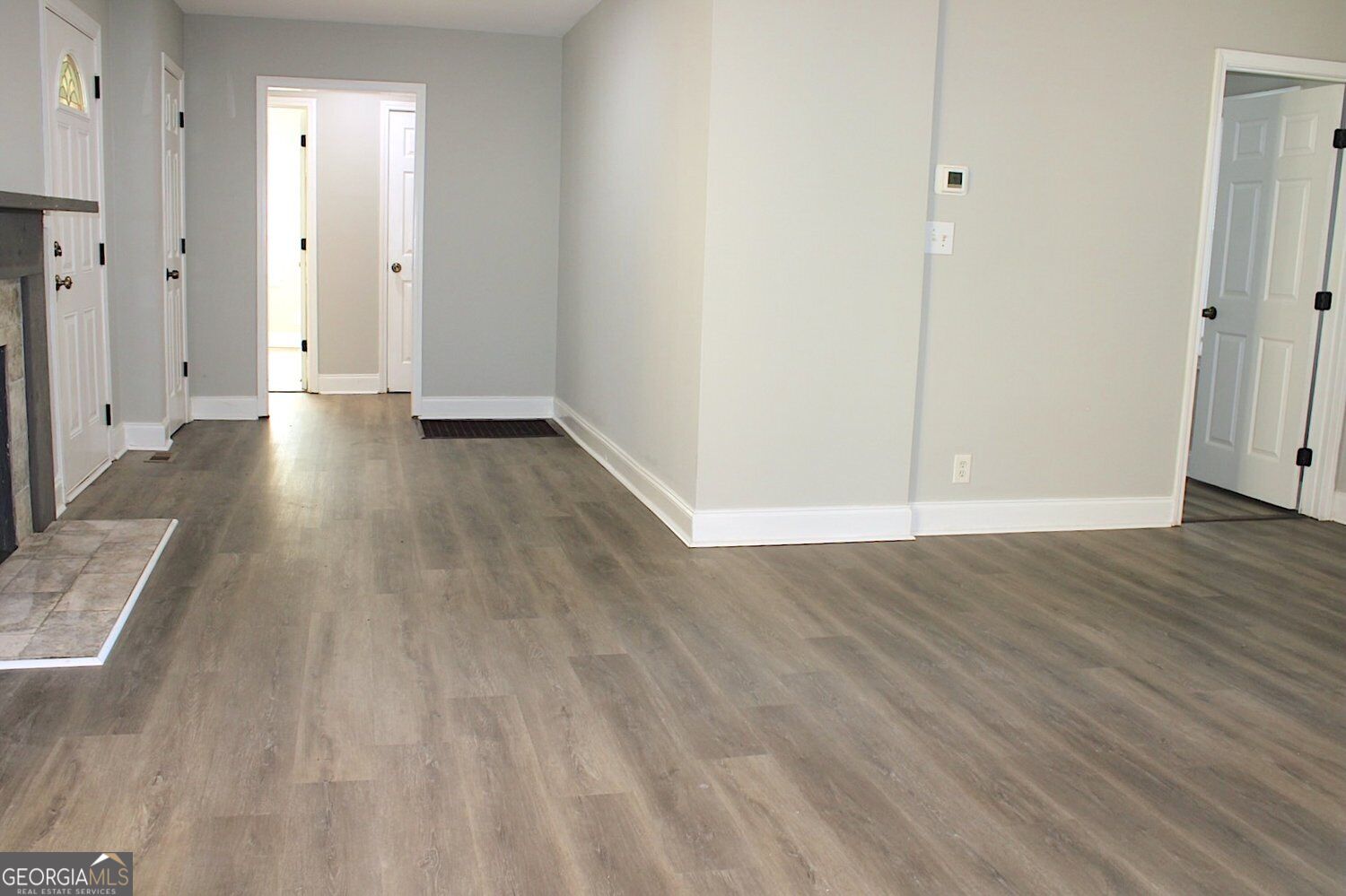 3793 Poplar Drive Property Photo 3