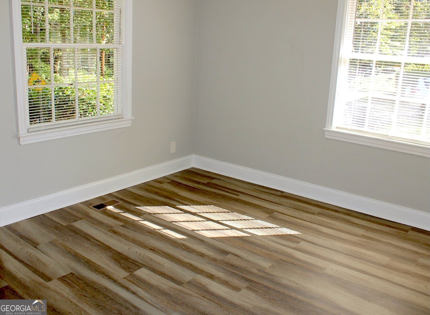 3793 Poplar Drive Property Photo 20