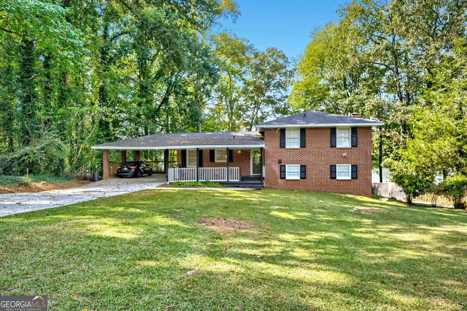 110 Circle Drive Property Photo 2