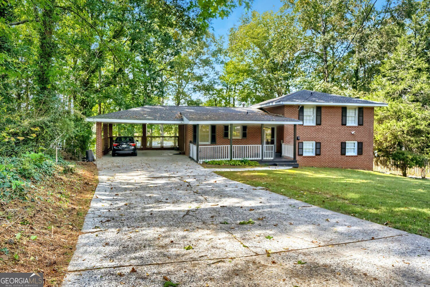 110 Circle Drive Property Photo 4